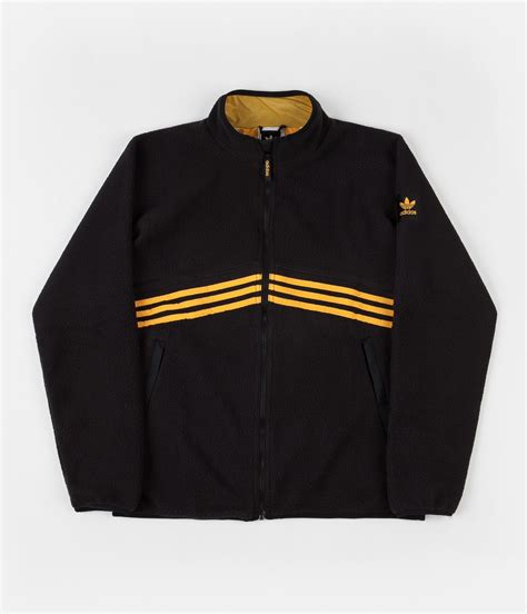 adidas sherpa schwarz gold|Schwarz · Originals · Sherpa .